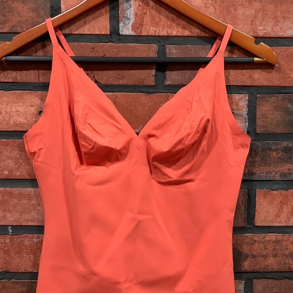 Heist The Outer' bodysuit - Picture 7 of 15